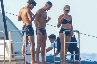 Ronaldo a Georgina se vezmou už příští víkend! Jejich předsvatební forma v plavkách nemá chybu - Super.cz